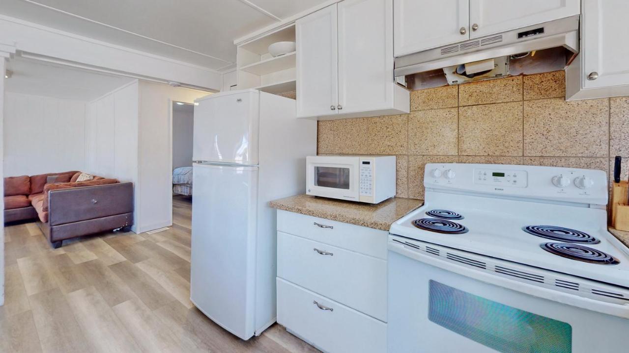 Main Beach River Retreat - Wasaga Beach 1 - Main Strip - 93 Mosley St מראה חיצוני תמונה