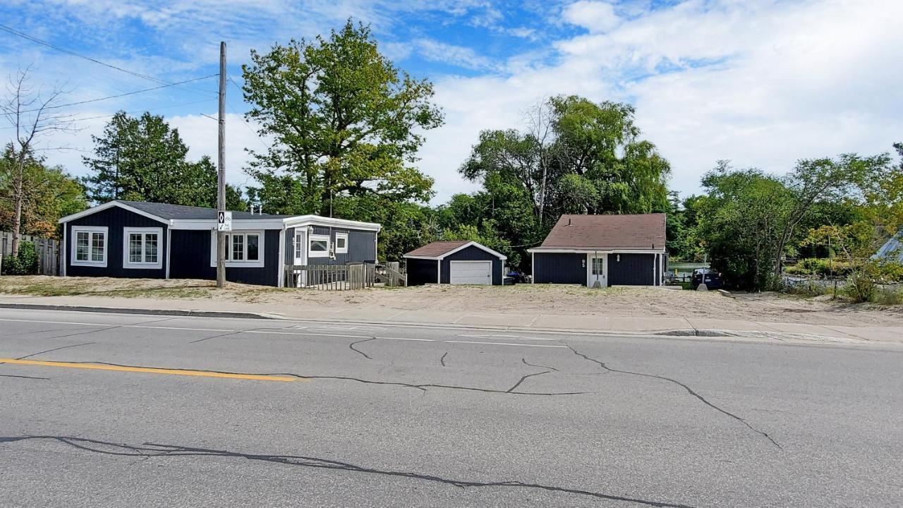 Main Beach River Retreat - Wasaga Beach 1 - Main Strip - 93 Mosley St מראה חיצוני תמונה