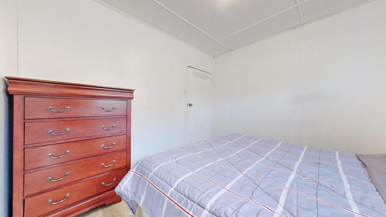 Main Beach River Retreat - Wasaga Beach 1 - Main Strip - 93 Mosley St מראה חיצוני תמונה